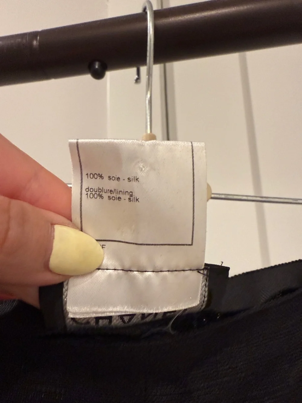CHANEL Black Silk Pant with Signature Label - Picture 4 of 9